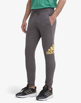 ADIDAS Essentials Badge Of Sport Pants Brown Кафяв 5XL | MegaMall.bg
