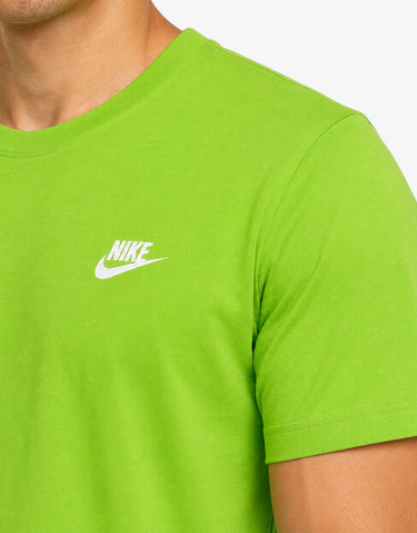NIKE Club Tee Mean Green