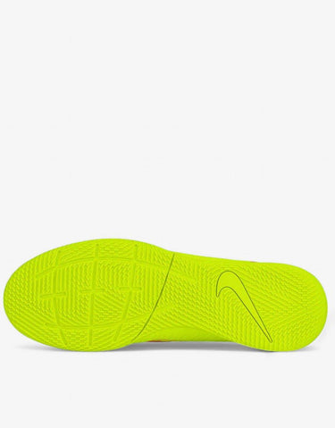 NIKE Mercurial Vapor 14 Club Indoor Football Shoes Volt/Bright Crimson | MegaMall.bg