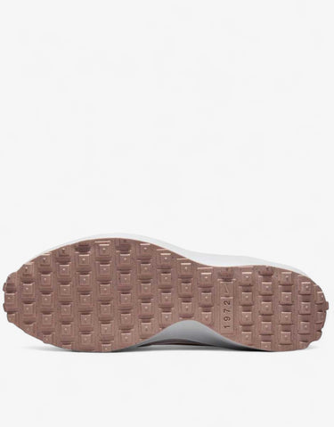 NIKE Waffle Debut Shoes Pink | MegaMall.bg