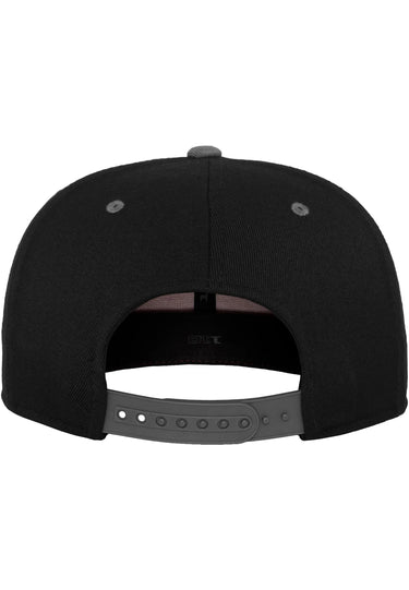 110 Fitted Snapback